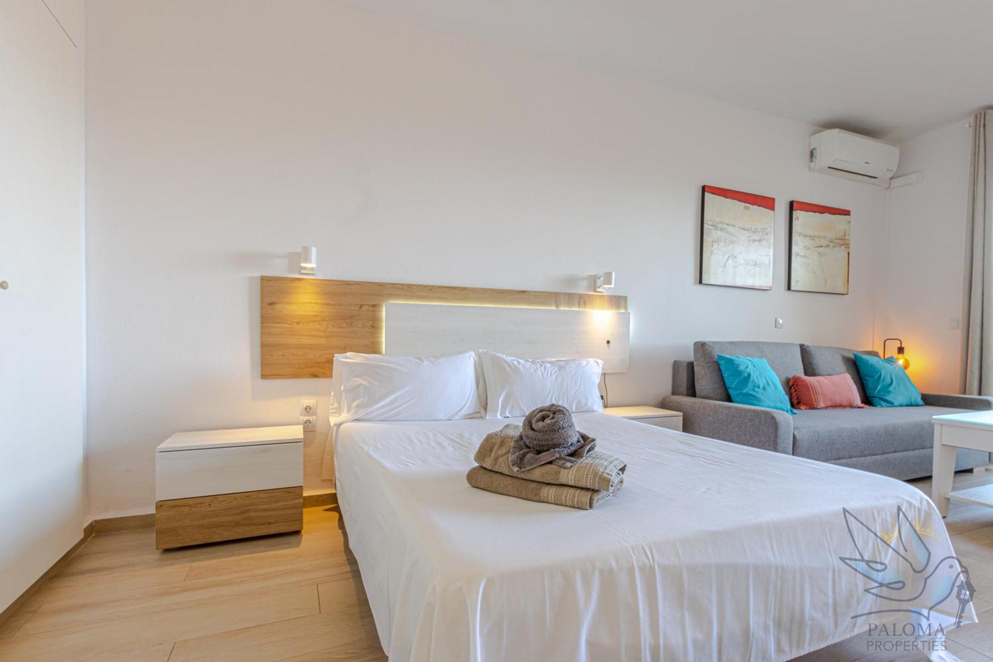 Benal Beach Suite, Parque Acuatico Y Vistas Al Mar Benalmadena Exterior photo